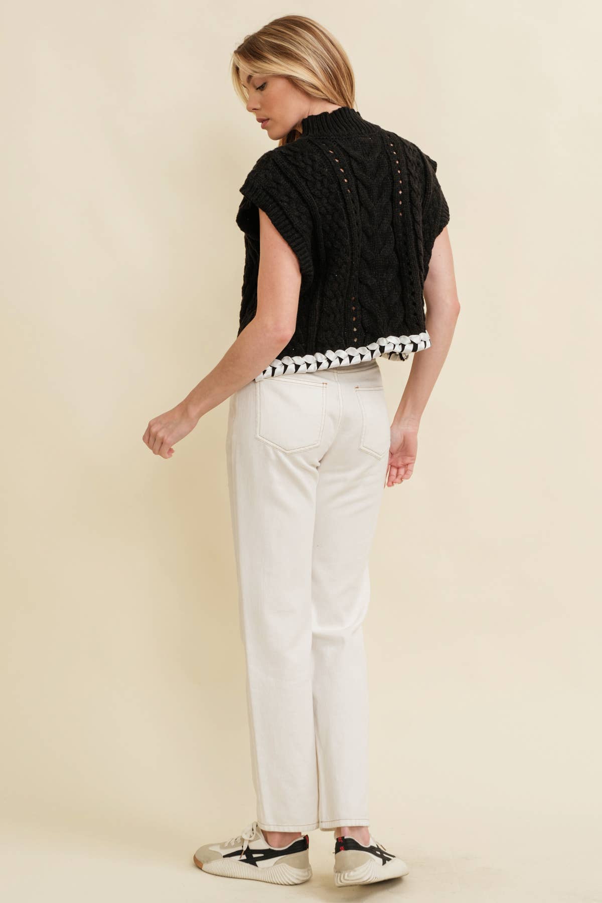 CABLE KNIT DROP SHOULDER CONTRAST STITCH SWEATER