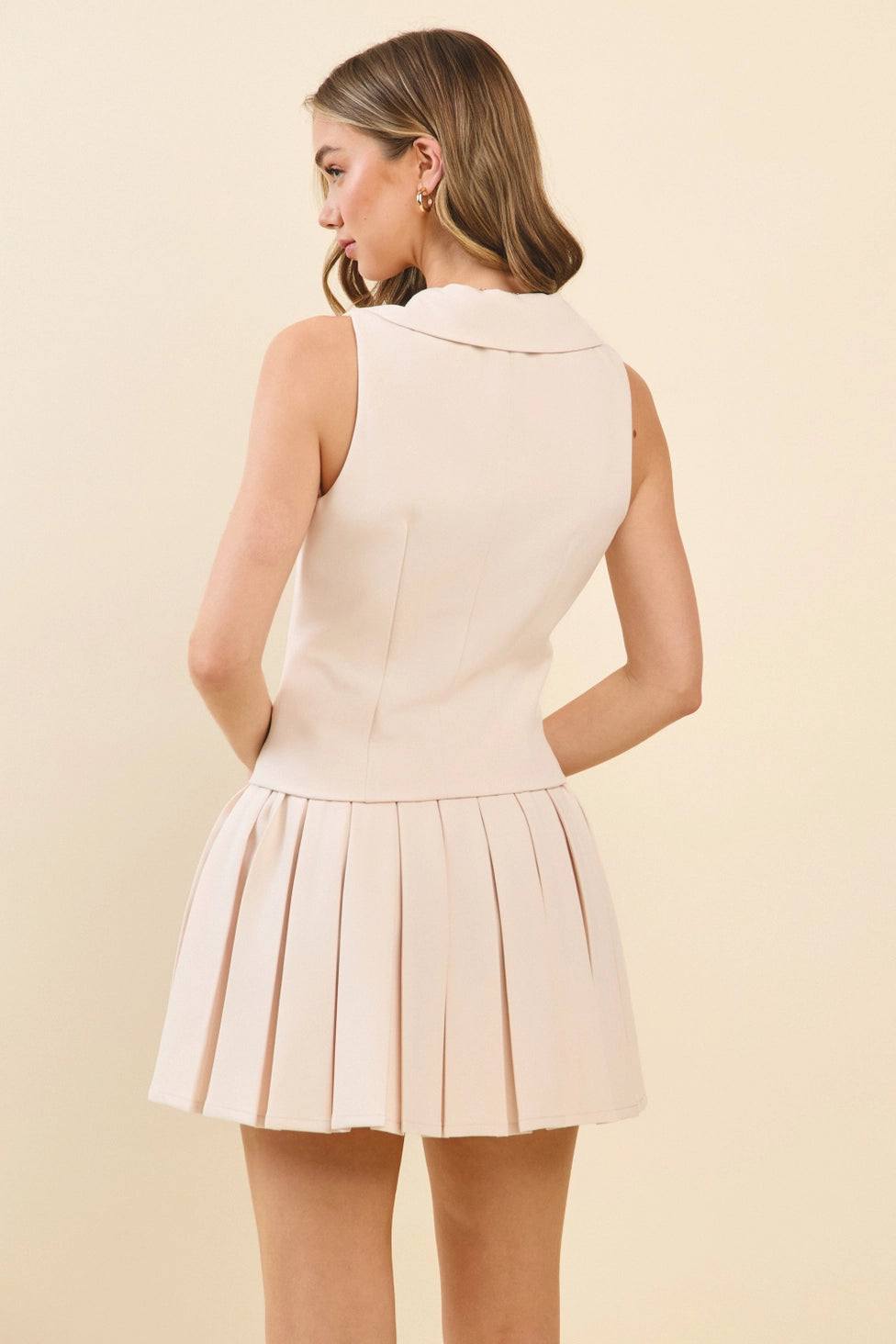Tailored Sleeveless Soft Shawl Collar Vest