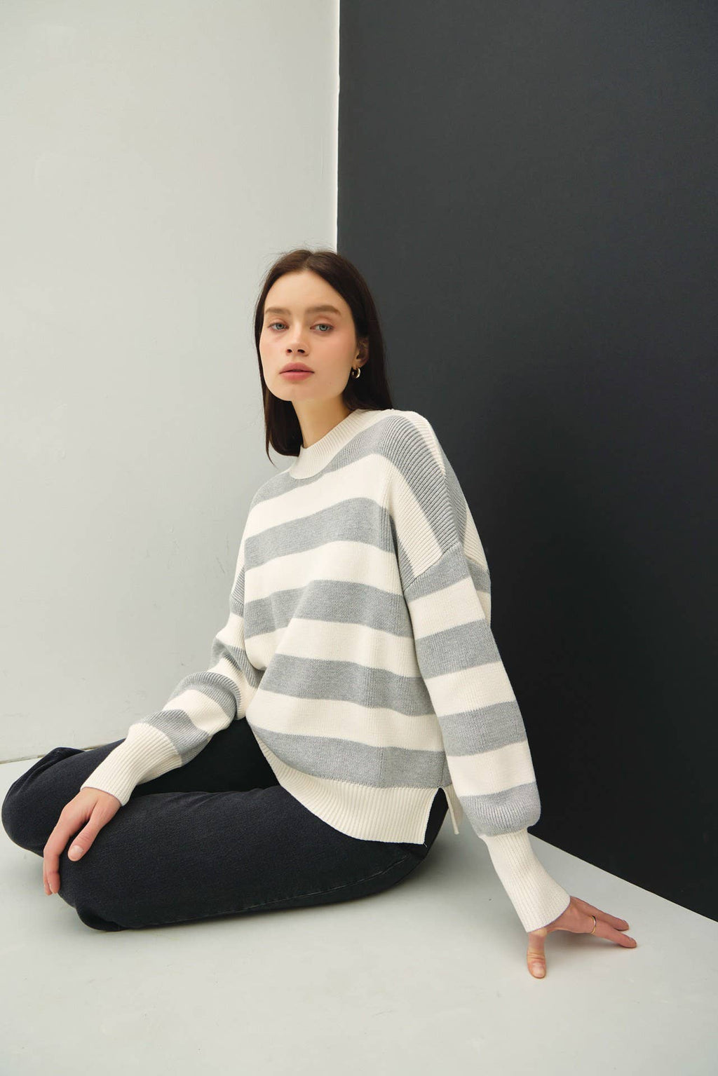 OVERSIZED RIBBED STRIPE SWEATER WITH HIGH NECK