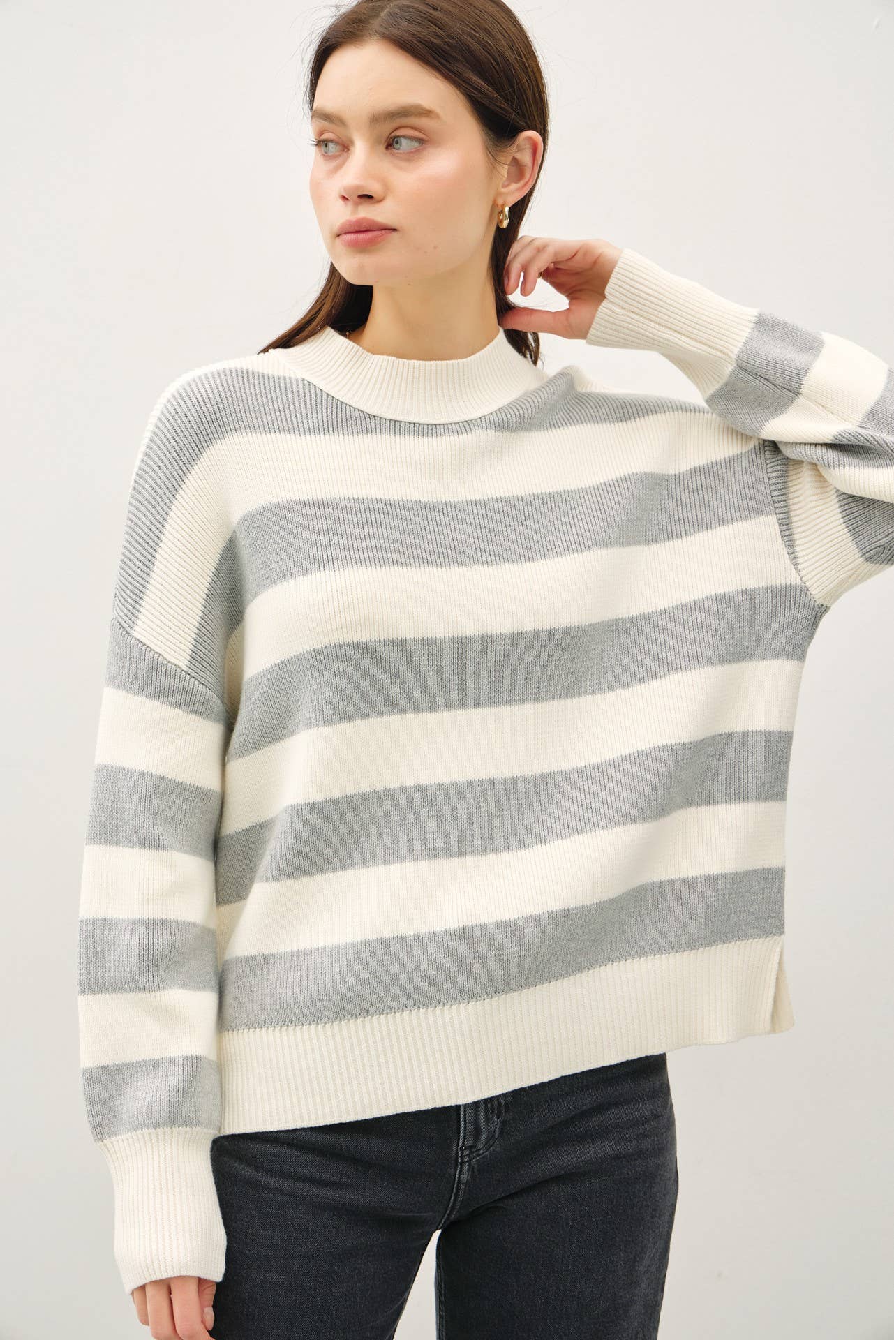 OVERSIZED RIBBED STRIPE SWEATER WITH HIGH NECK