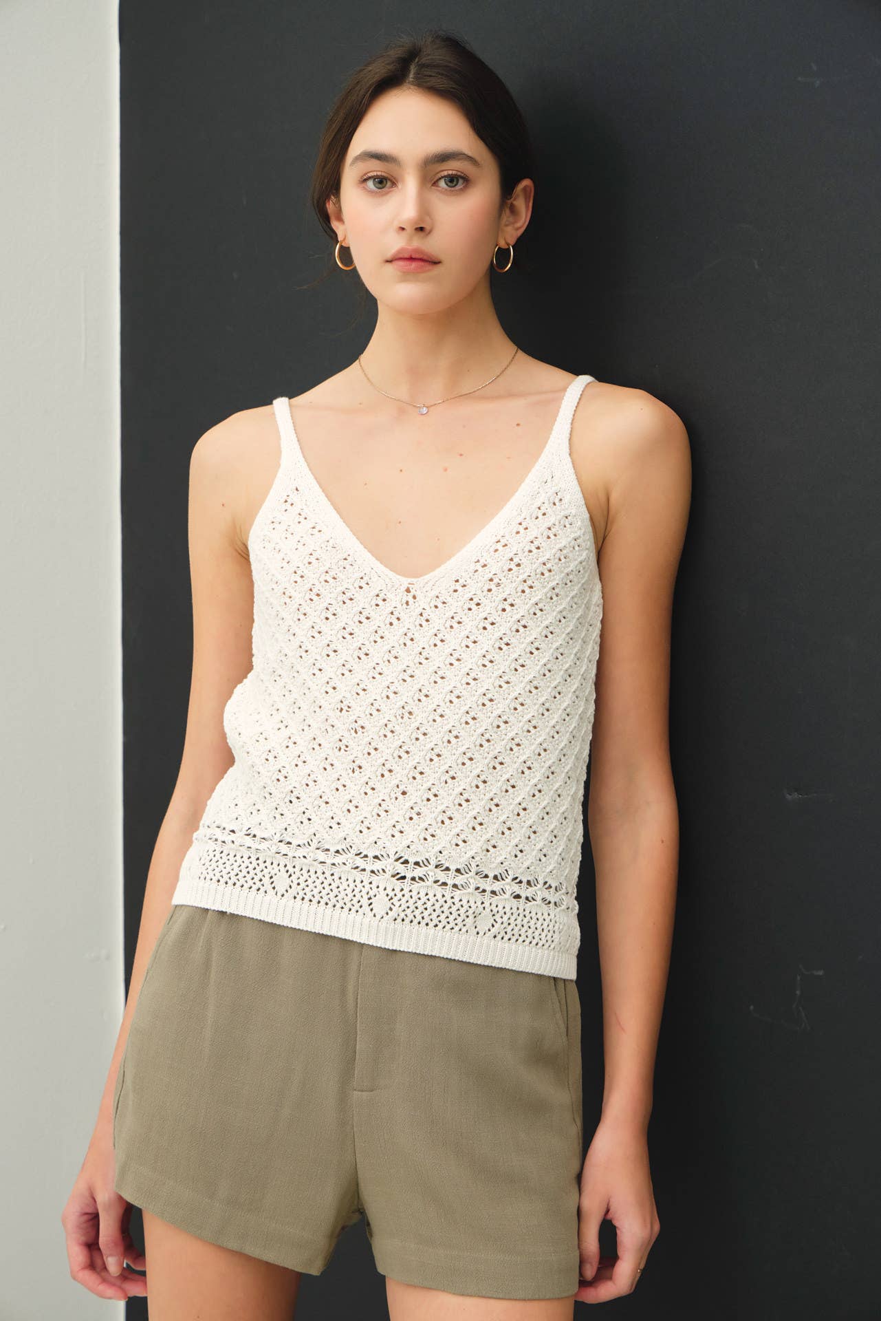 CROCHET KNIT DETAILED V-NECK TANK