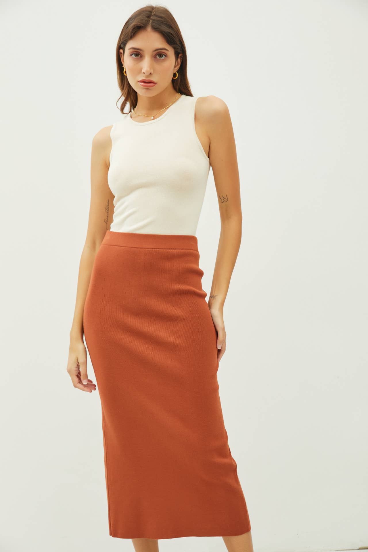 KNITTED HIGH RISE MIDI SKIRT