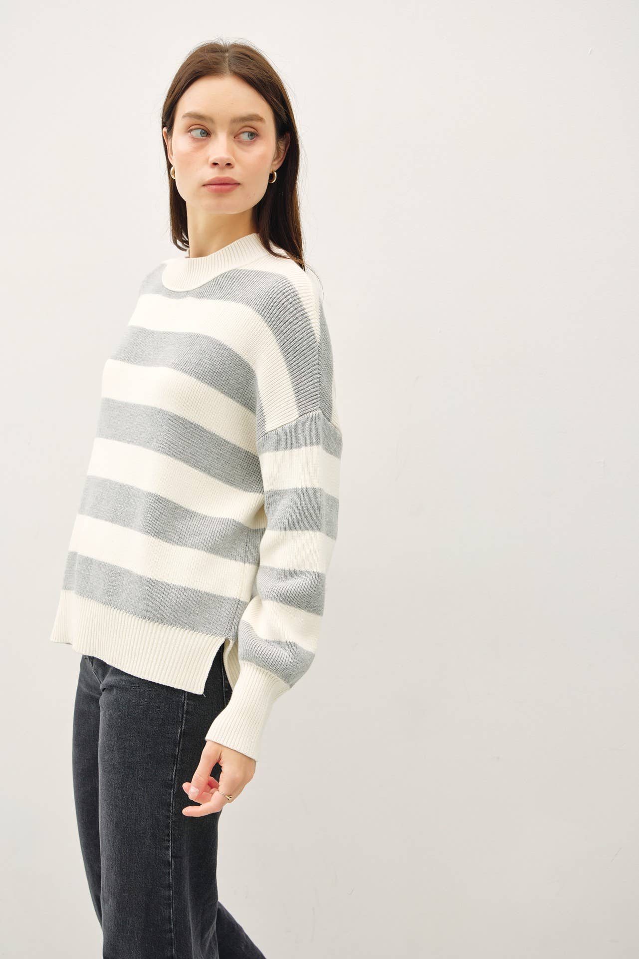 OVERSIZED RIBBED STRIPE SWEATER WITH HIGH NECK