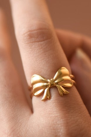 Gold Bow Ring