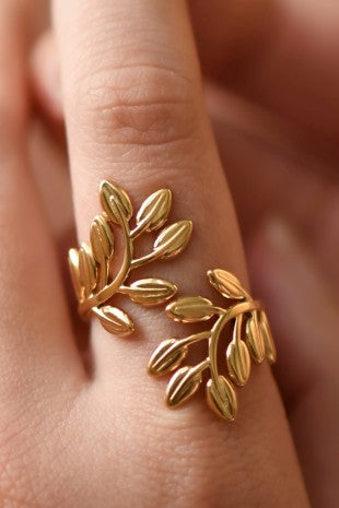 Gold Vine Ring