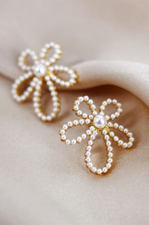 White Flower Pearl Studs